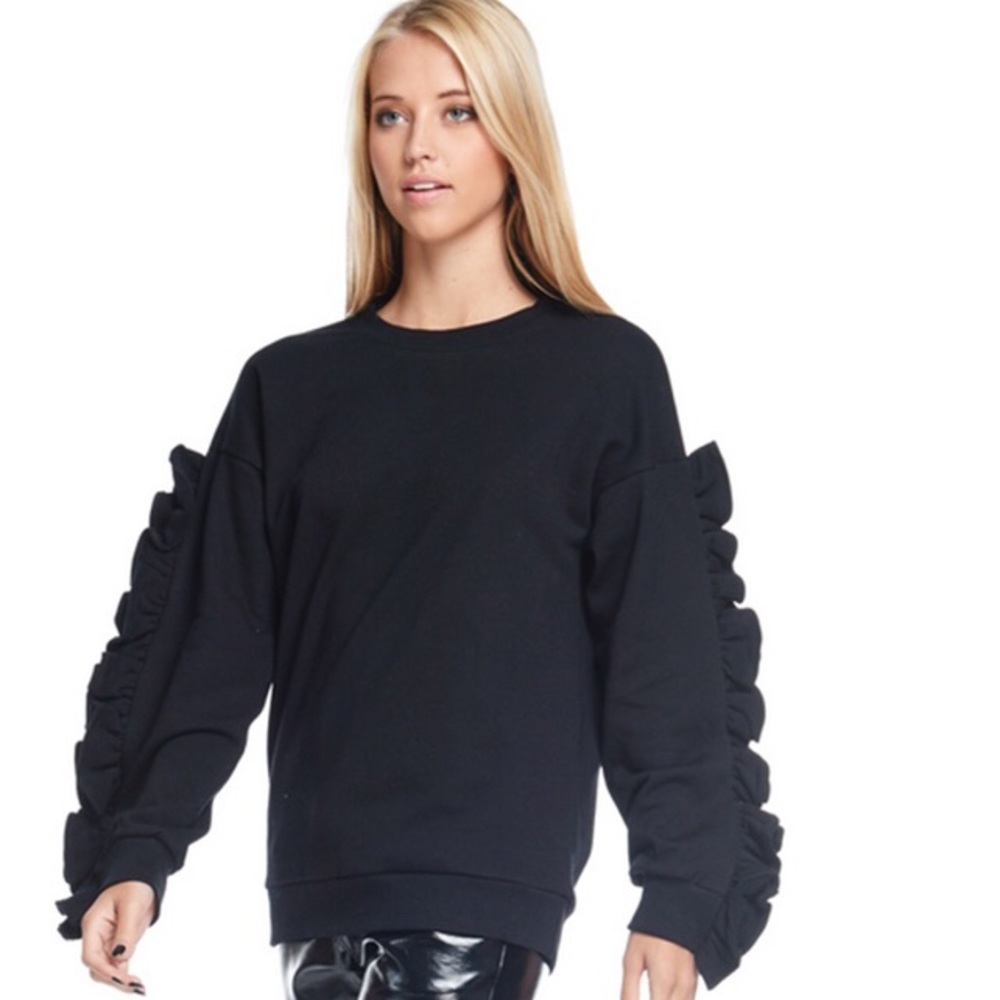 Ruffle Sleeved Sweatshirt